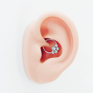 Кольцо сегментное 1,2 мм кликер для пирсинга септума с кристаллами. HSEGJ2001