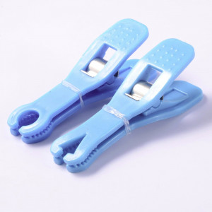 Зажим для пирсинга акриловый голубой. Треугольный открытый. CLMS02