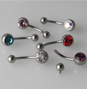 Интернал украшение для пирсинга пупка. Титан, шарик с кристаллом. IBNT1J14