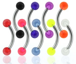 Банан 1,2 мм. Шарики прозрачный акрил. BNEUV16